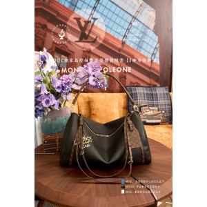 루이비통 M26037 여자가방