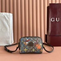 구찌 648124 남자가방