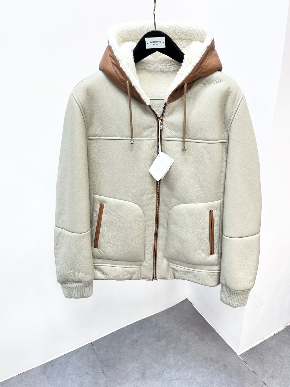 브루넬로 쿠치넬리 자켓