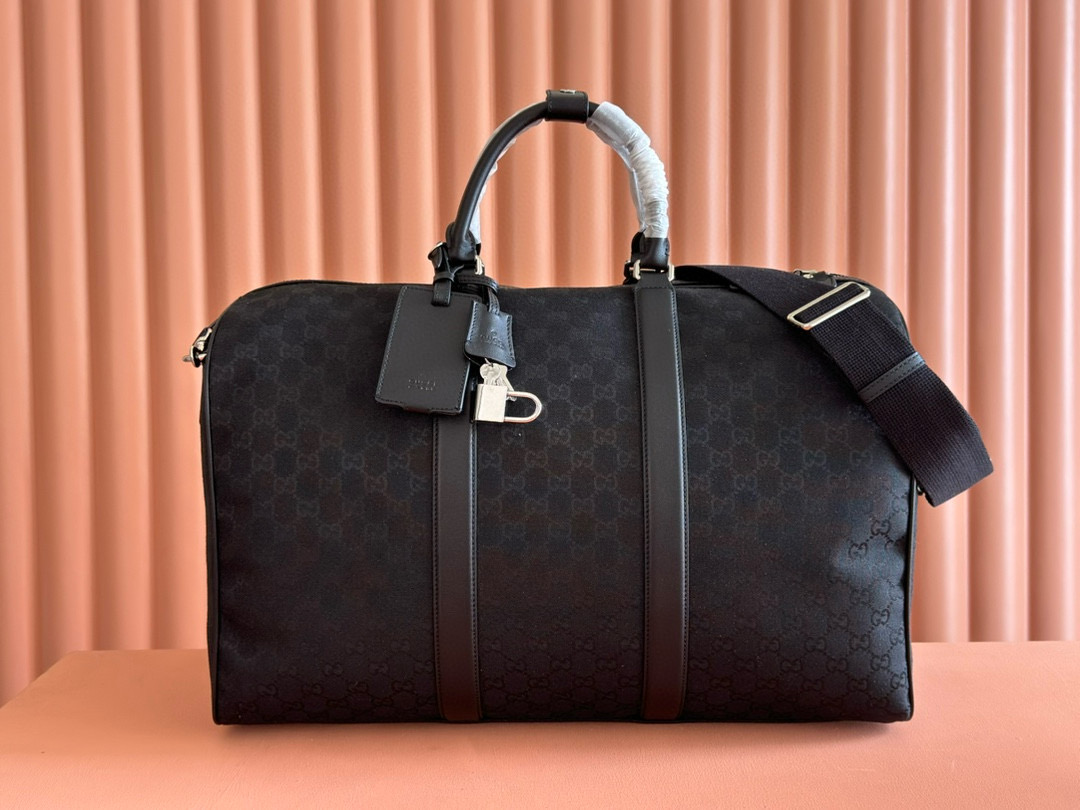 구찌 834457 남자가방