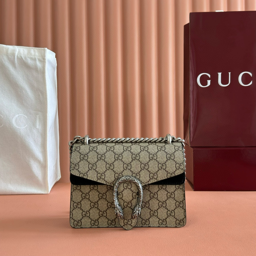 구찌 421970 여자가방