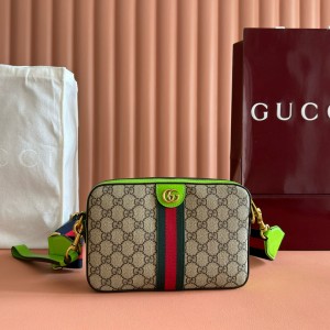 구찌 699439 남자가방