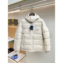프라다 남자 패딩