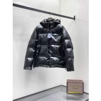 프라다 남자 패딩