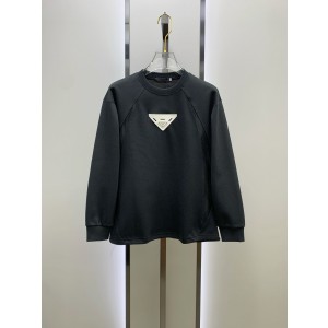 프라다 남자 맨투맨