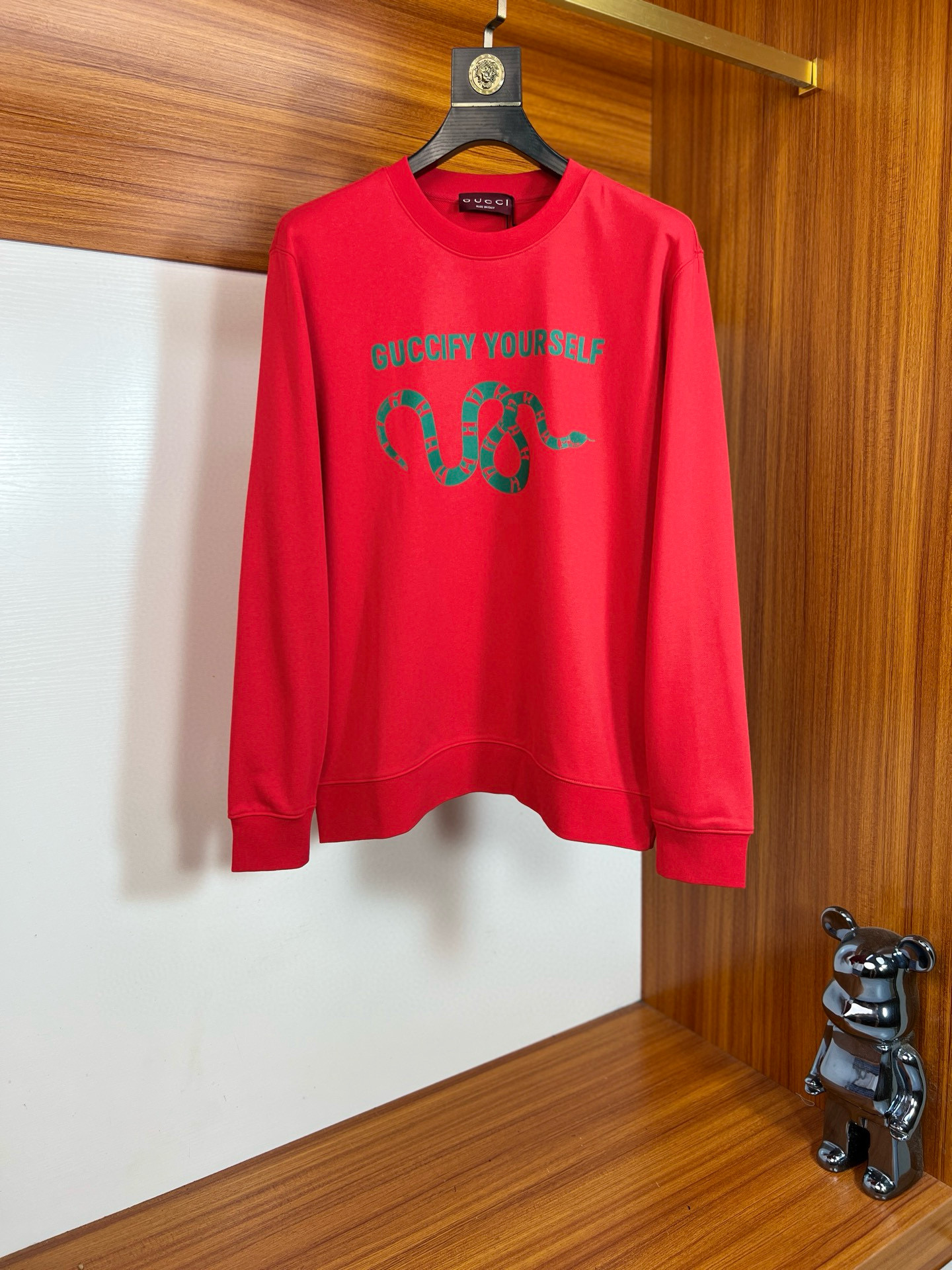 구찌 남자 맨투맨