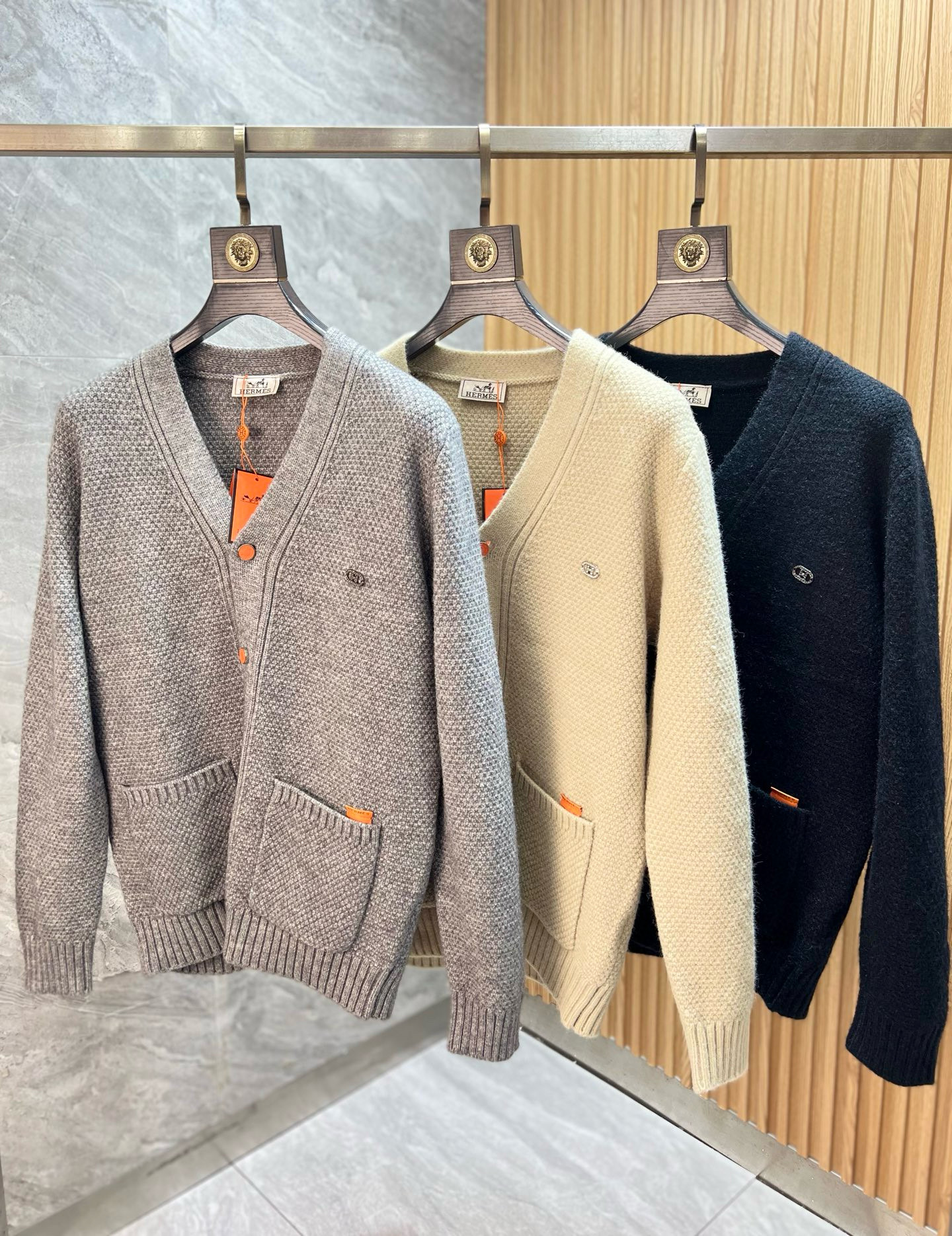 에르메스 3컬러 남자 가디건