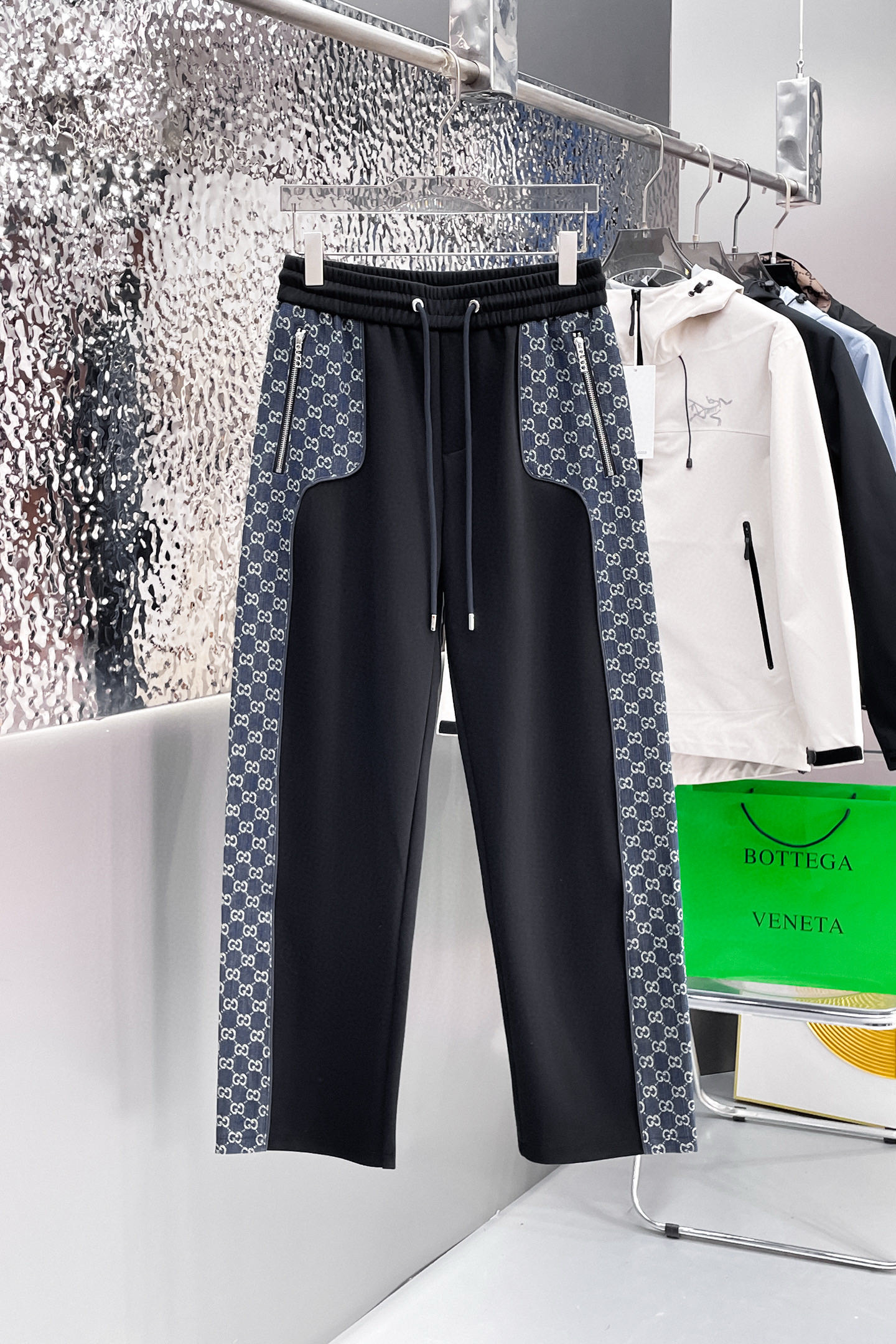 구찌 남자 바지