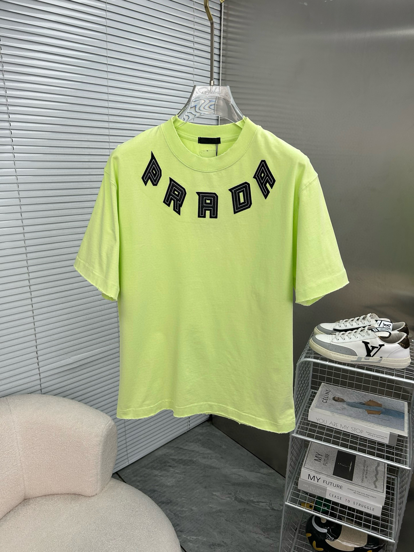 프라다 3컬러 남자 반팔티