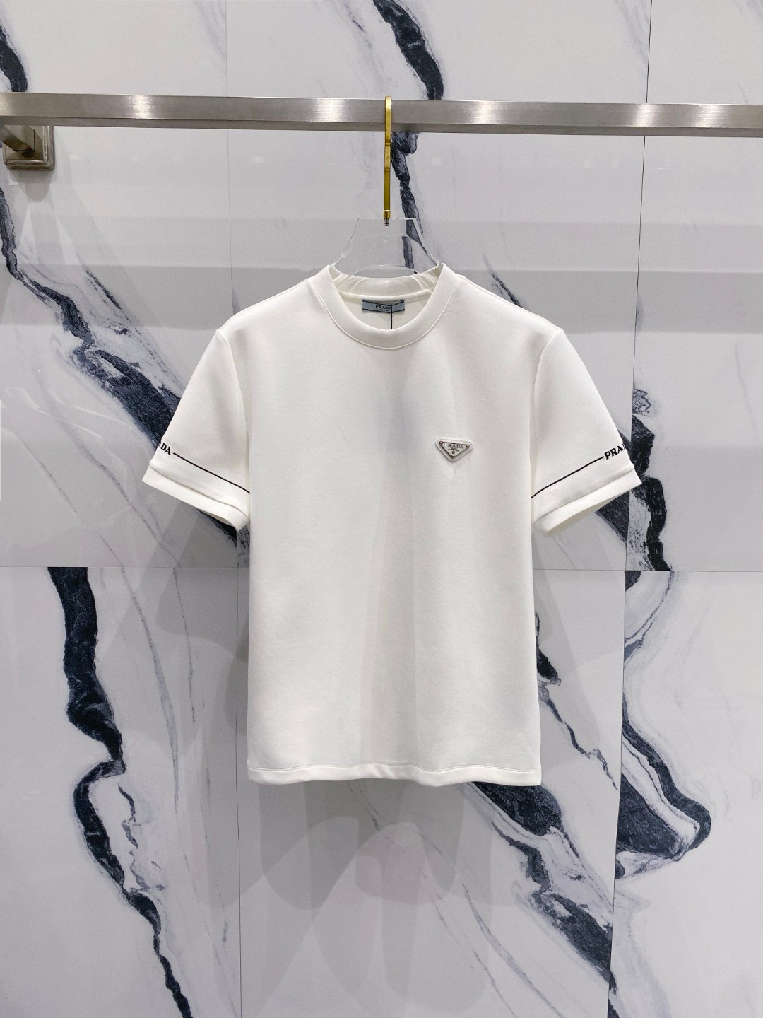 프라다 남자 반팔티