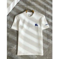 버버리 남자 반팔티