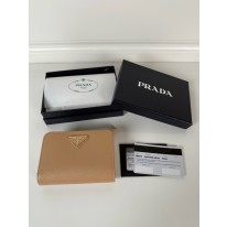 프라다 1ML018 여자 반지갑