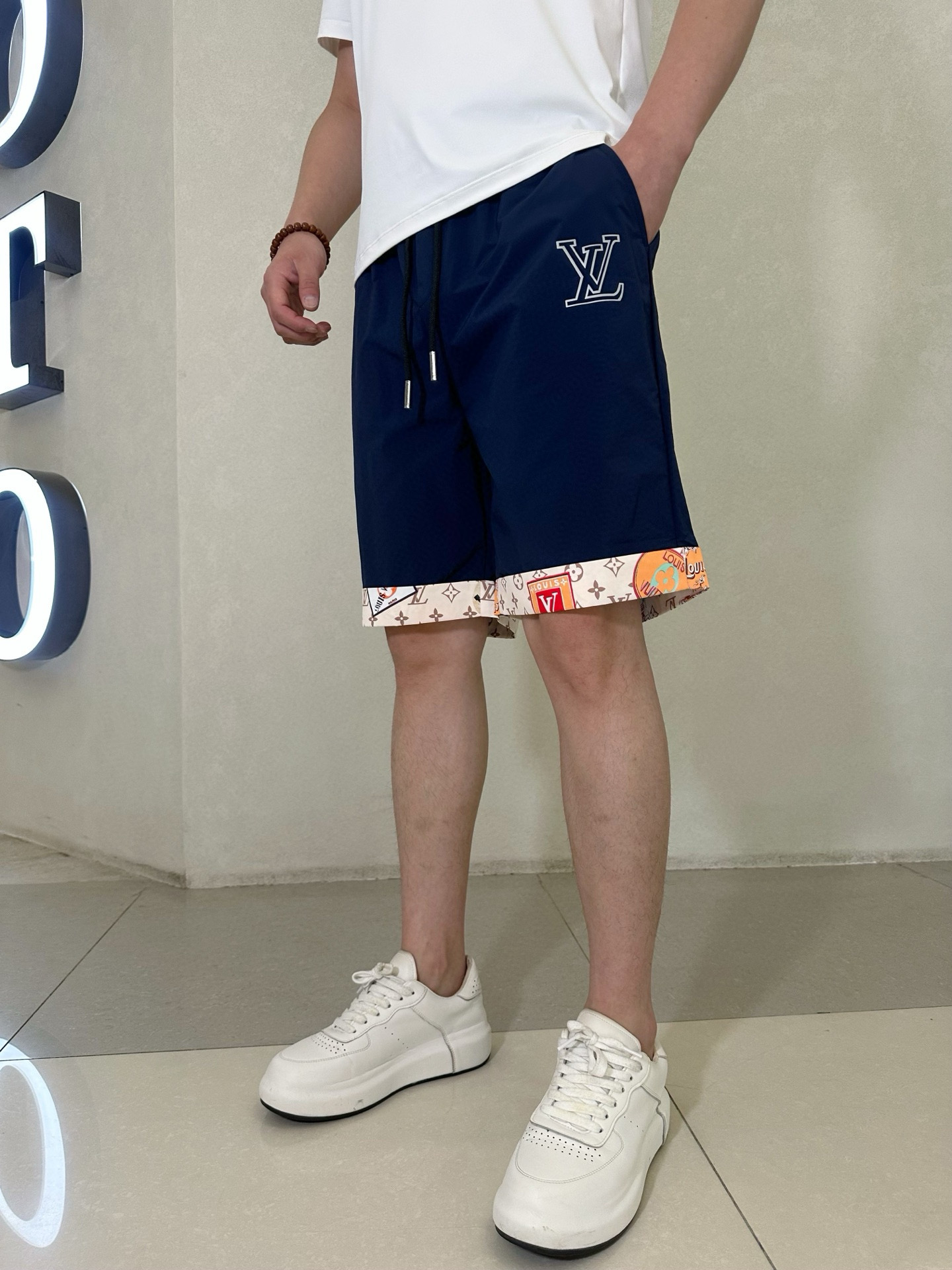 루이비통 남자 반바지