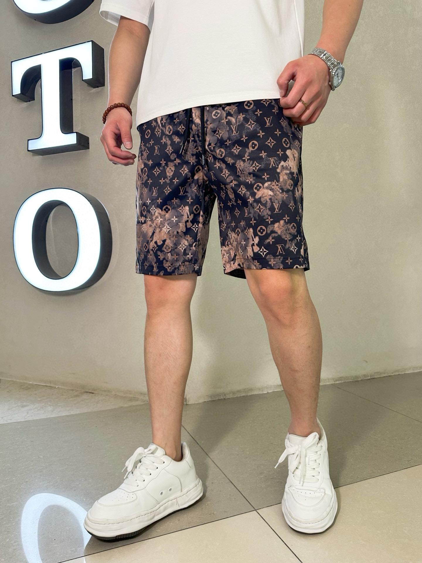 루이비통 남자 반바지