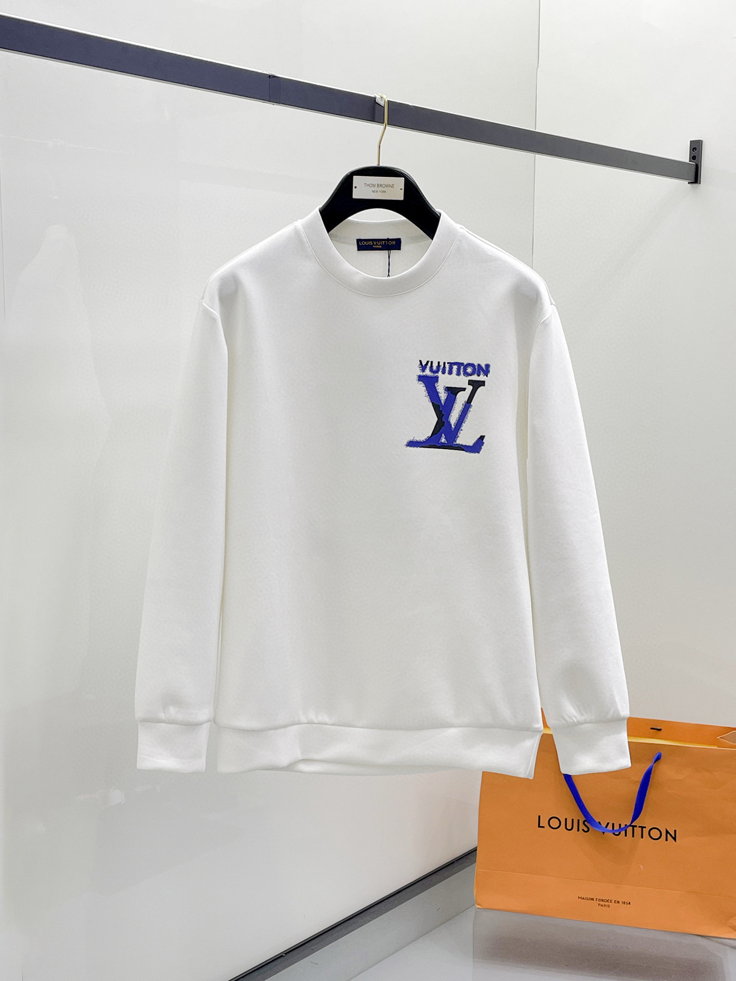 루이비통 2컬러 남자 맨투맨 후드티