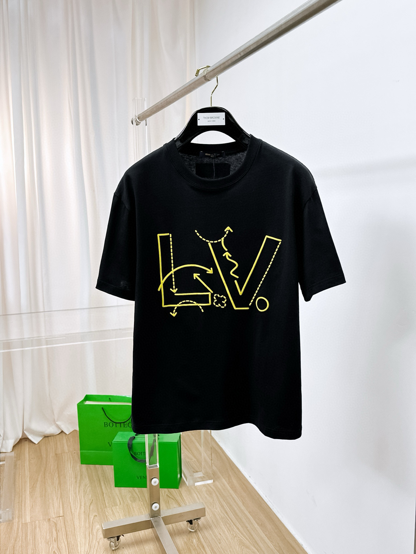 루이비통 남자 반팔티