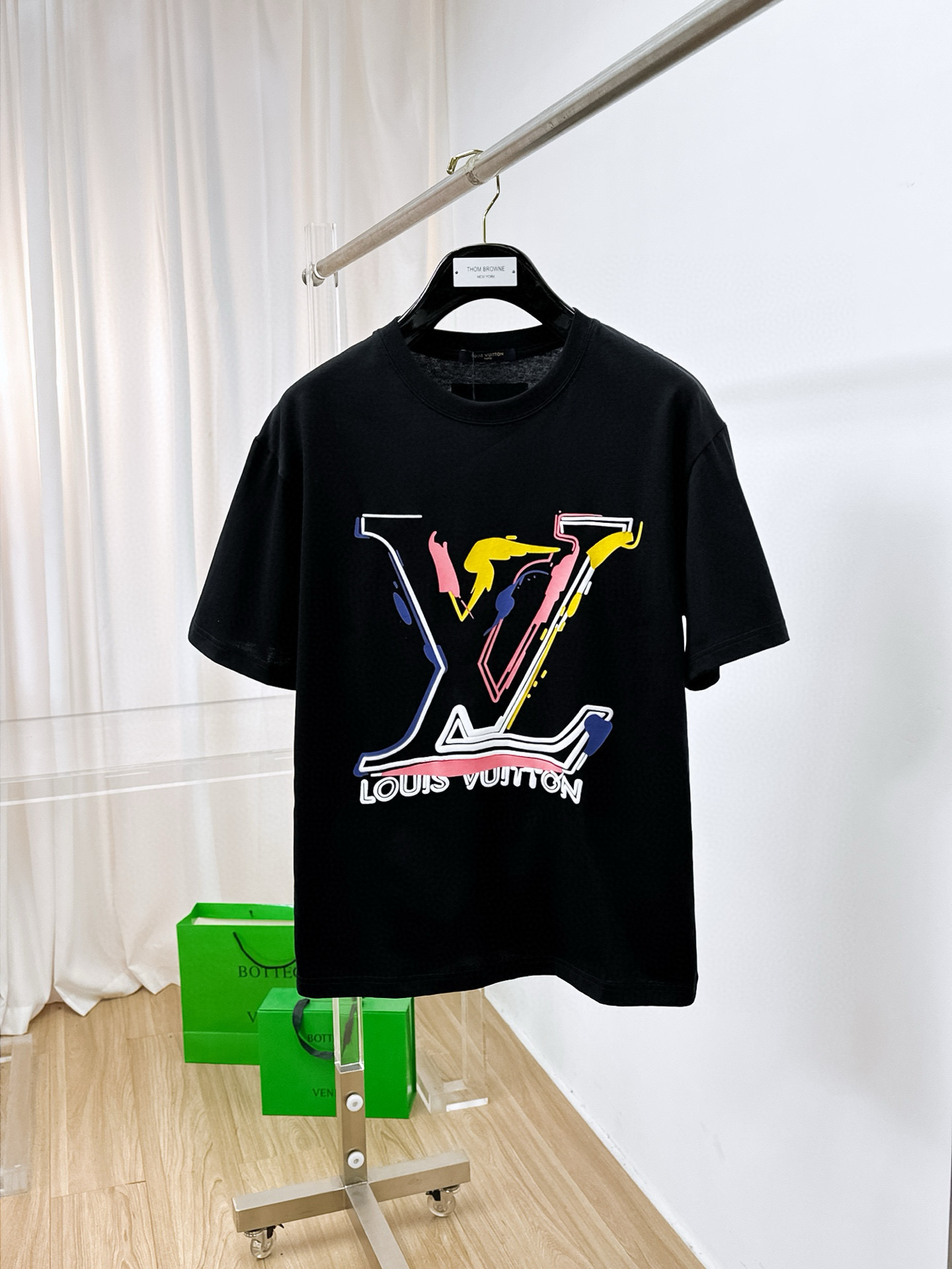 루이비통 남자 반팔티