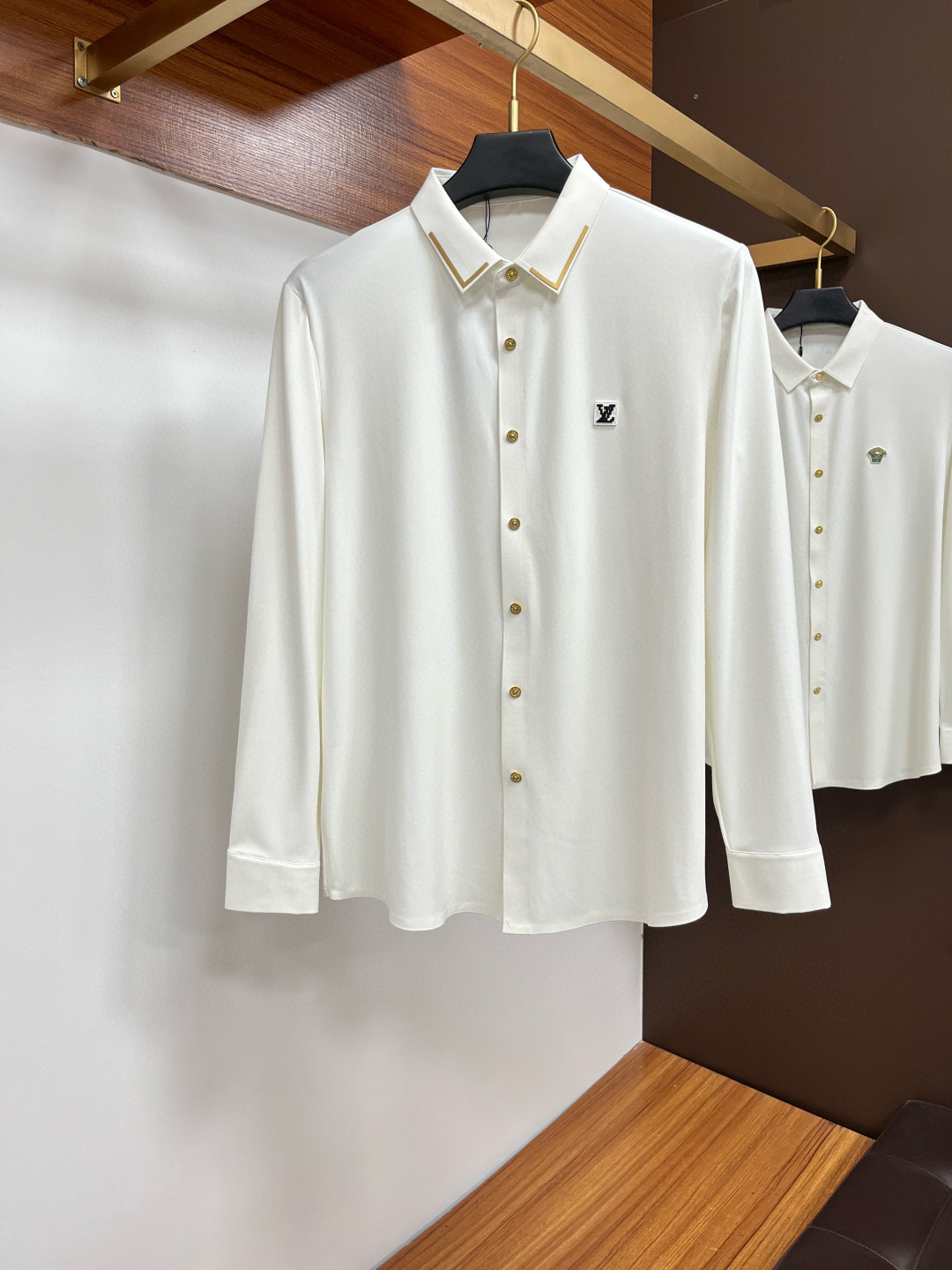 루이비통 2컬러 남자 셔츠