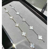 반클리프앤아펠 팔찌